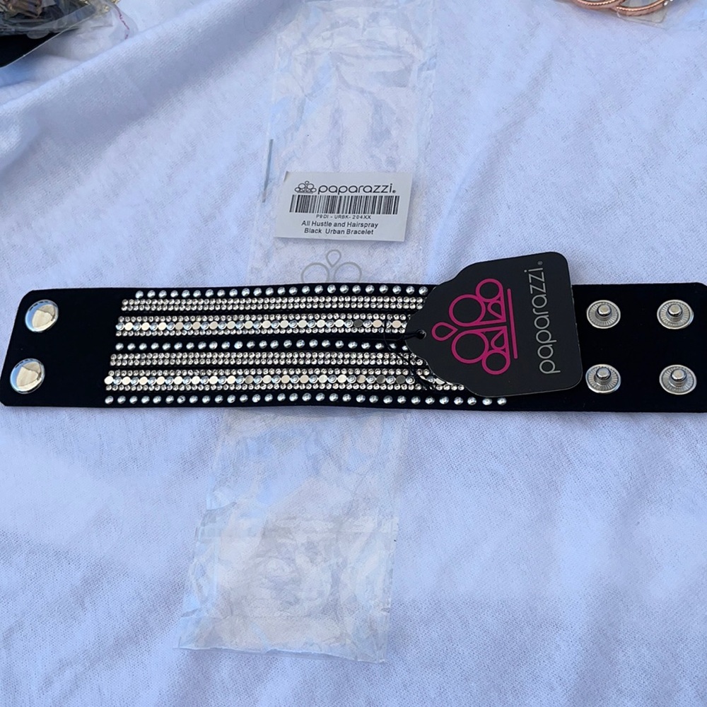 Urban bracelet w/snaps